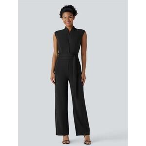 NWT Halara Women's Size Medium Sleeveless Jumpsuit Belted Pocket